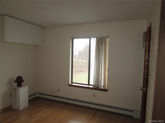 20 Lor Mar Court, Wappingers Falls, NY 12590