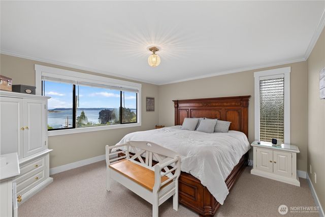 578 SW Shelley Ln, Oak Harbor, WA 98277
