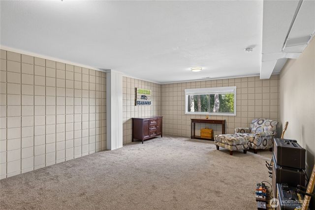 578 SW Shelley Ln, Oak Harbor, WA 98277