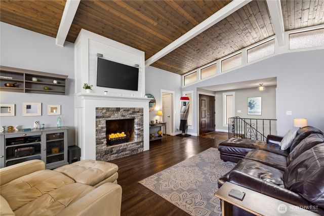 578 SW Shelley Ln, Oak Harbor, WA 98277