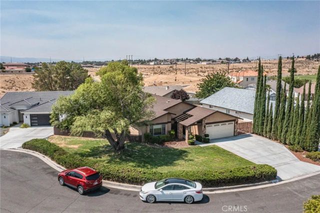18151 Deer Park Lane, Victorville, CA 92395