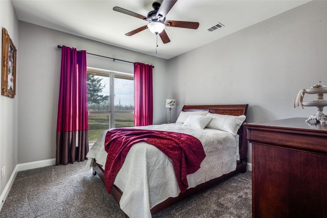 5768 Fm 1569, Farmersville, TX 75442