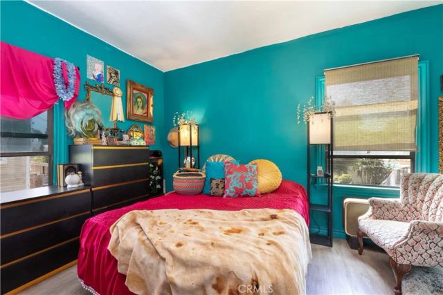 823 Maine, Long Beach, CA 90813