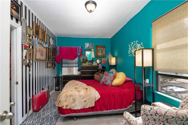 823 Maine, Long Beach, CA 90813