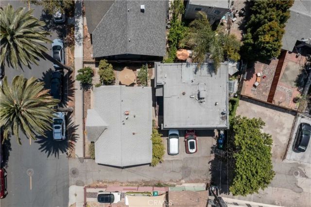823 Maine, Long Beach, CA 90813