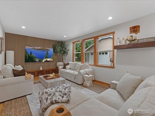 8305 317th Place NW, Stanwood, WA 98292