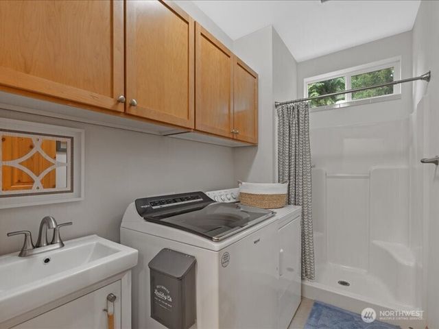 8305 317th Place NW, Stanwood, WA 98292
