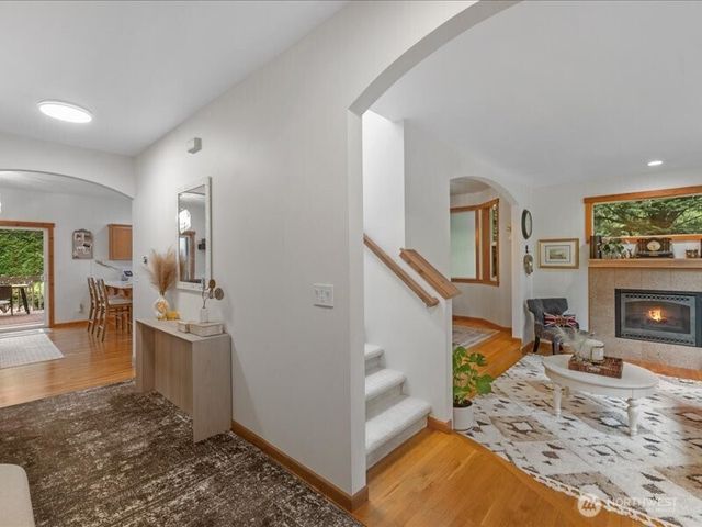 8305 317th Place NW, Stanwood, WA 98292