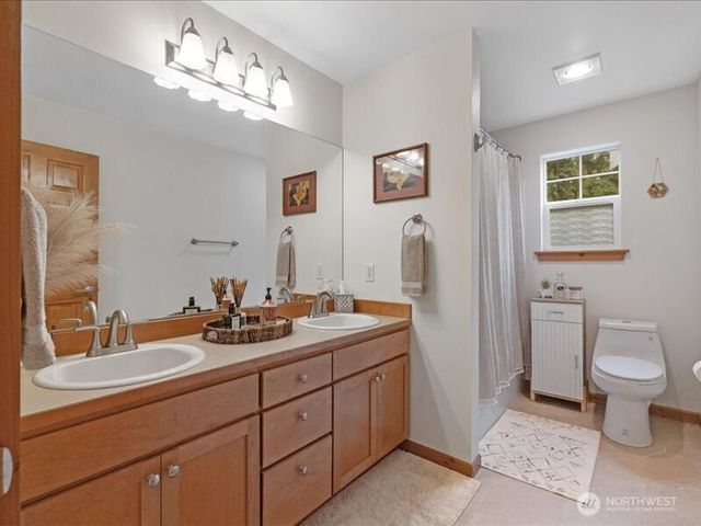 8305 317th Place NW, Stanwood, WA 98292