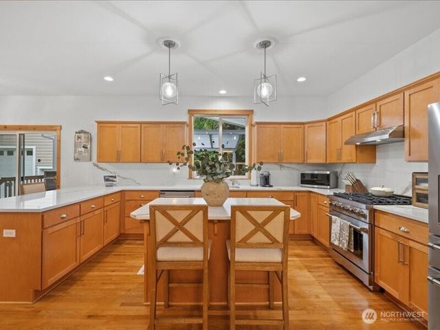 8305 317th Place NW, Stanwood, WA 98292