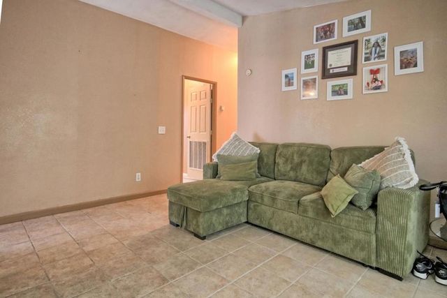 704 Garner Avenue 30, Salinas, CA 93905