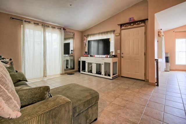 704 Garner Avenue 30, Salinas, CA 93905