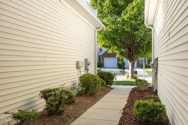 2619 Forest Shadows Lane, Raleigh, NC 27614