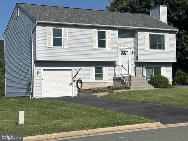 112 NOTTINGHAM CT, Front Royal, VA 22630