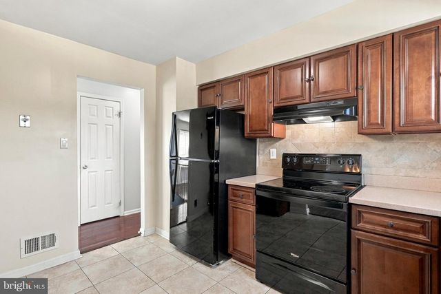 112 NOTTINGHAM CT, Front Royal, VA 22630