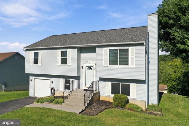 112 NOTTINGHAM CT, Front Royal, VA 22630