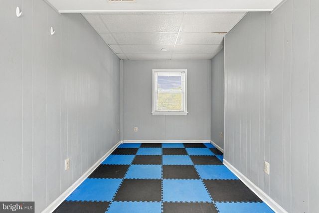 112 NOTTINGHAM CT, Front Royal, VA 22630