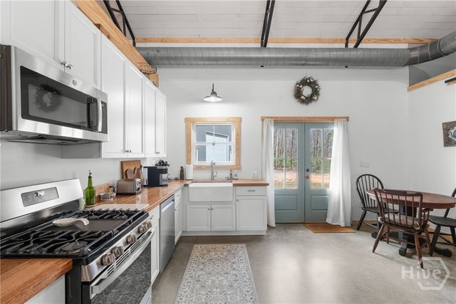 26 Cason Drive, Pembroke, GA 31321