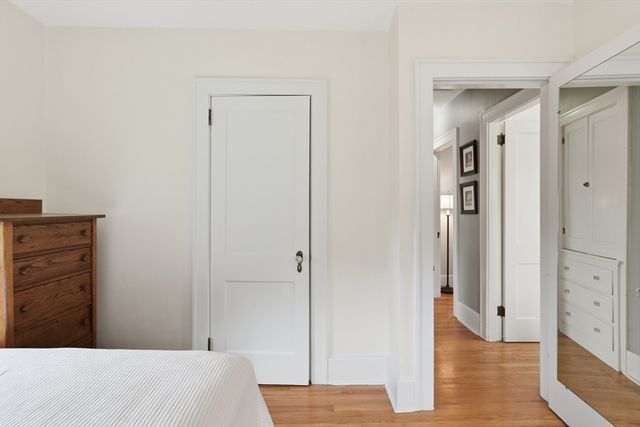 15 Ripley St, Wilbraham, MA 01095