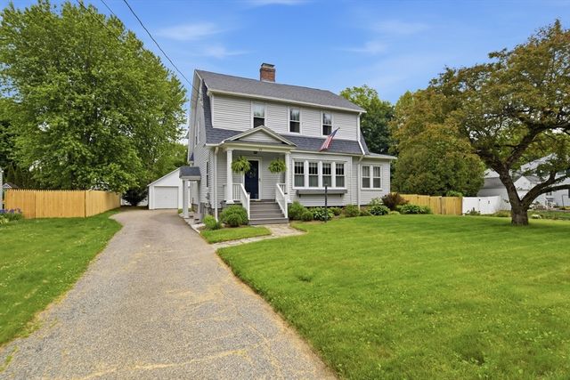 15 Ripley St, Wilbraham, MA 01095