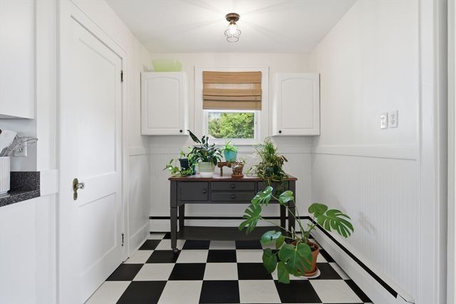 15 Ripley St, Wilbraham, MA 01095