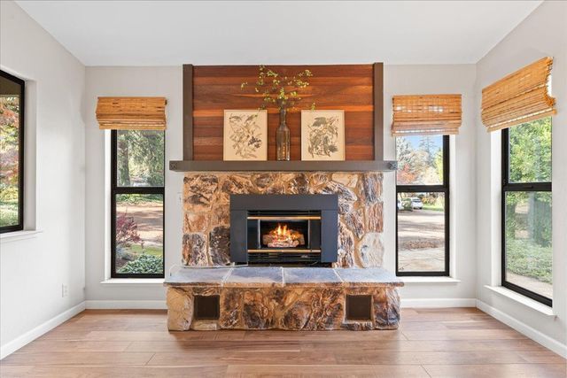 561 Blight Rd, Grass Valley, CA 95945