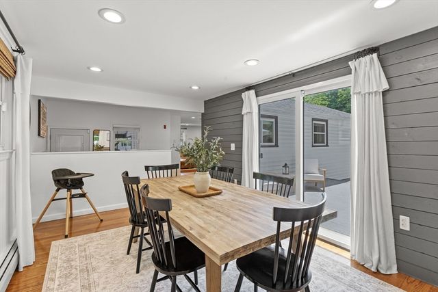 6 Oakland Ave, Tewksbury, MA 01876