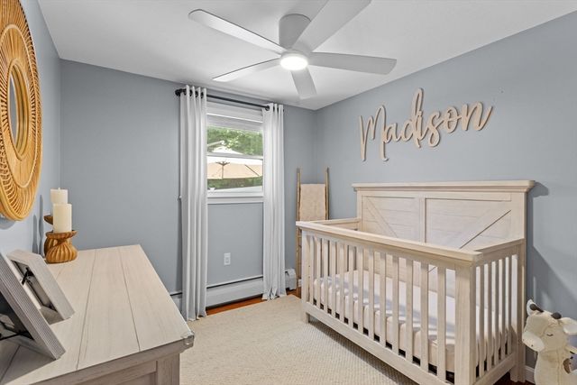 6 Oakland Ave, Tewksbury, MA 01876