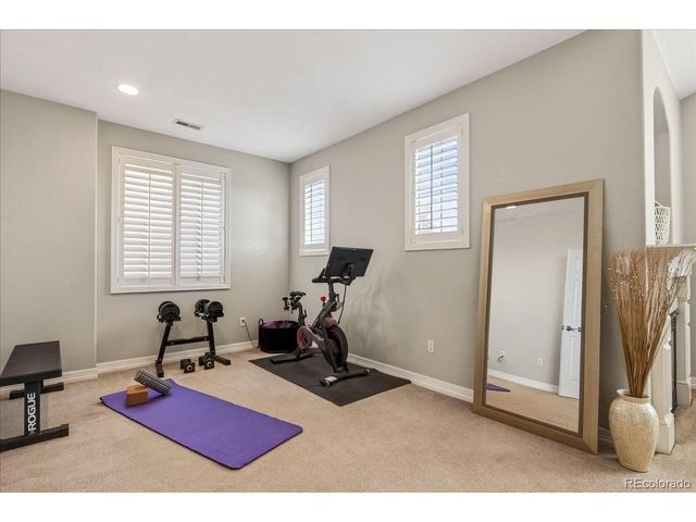 10140 Bluffmont Ln, Lone Tree, CO 80124