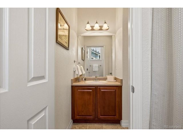 10140 Bluffmont Ln, Lone Tree, CO 80124