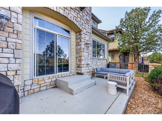 10140 Bluffmont Ln, Lone Tree, CO 80124