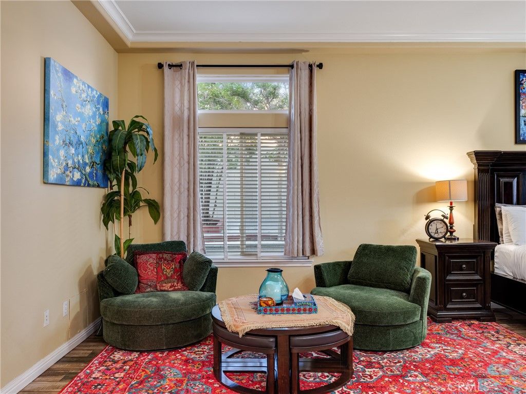 Image 14 of property listing at 19237 Estancia, Apple Valley, CA 92308