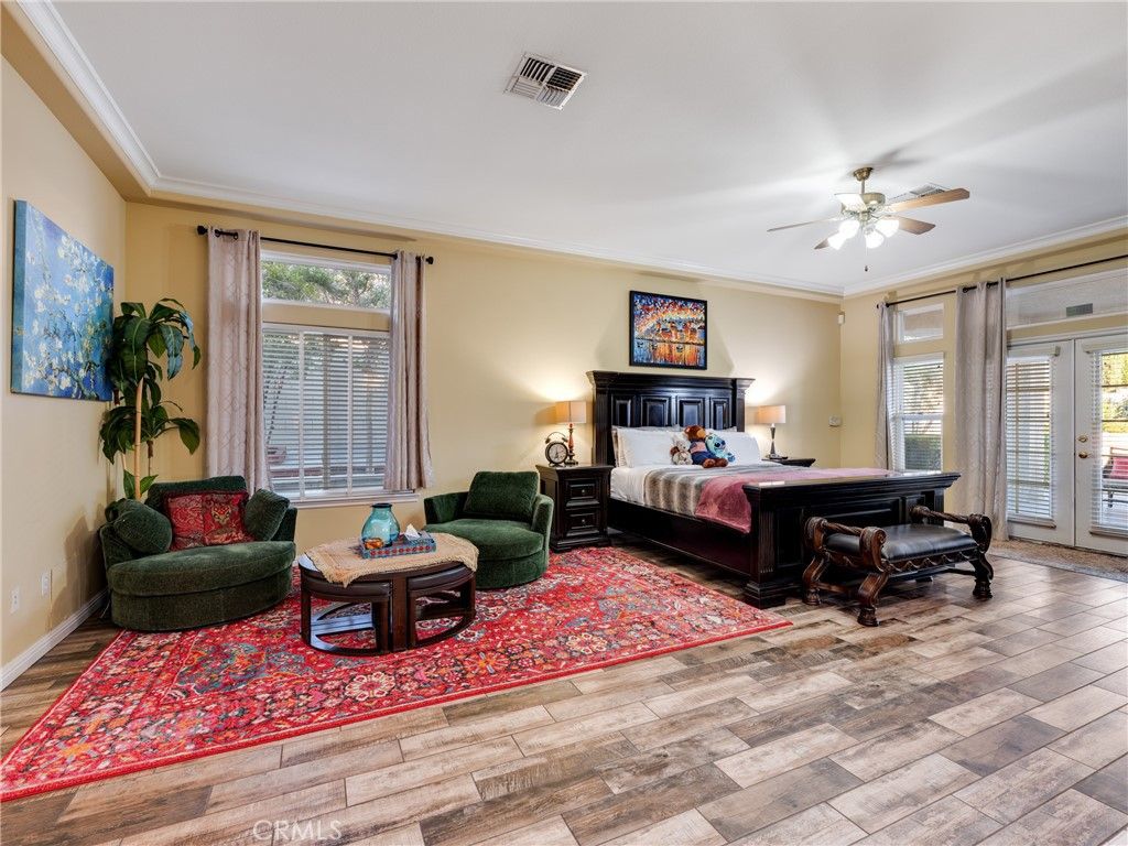 Image 15 of property listing at 19237 Estancia, Apple Valley, CA 92308