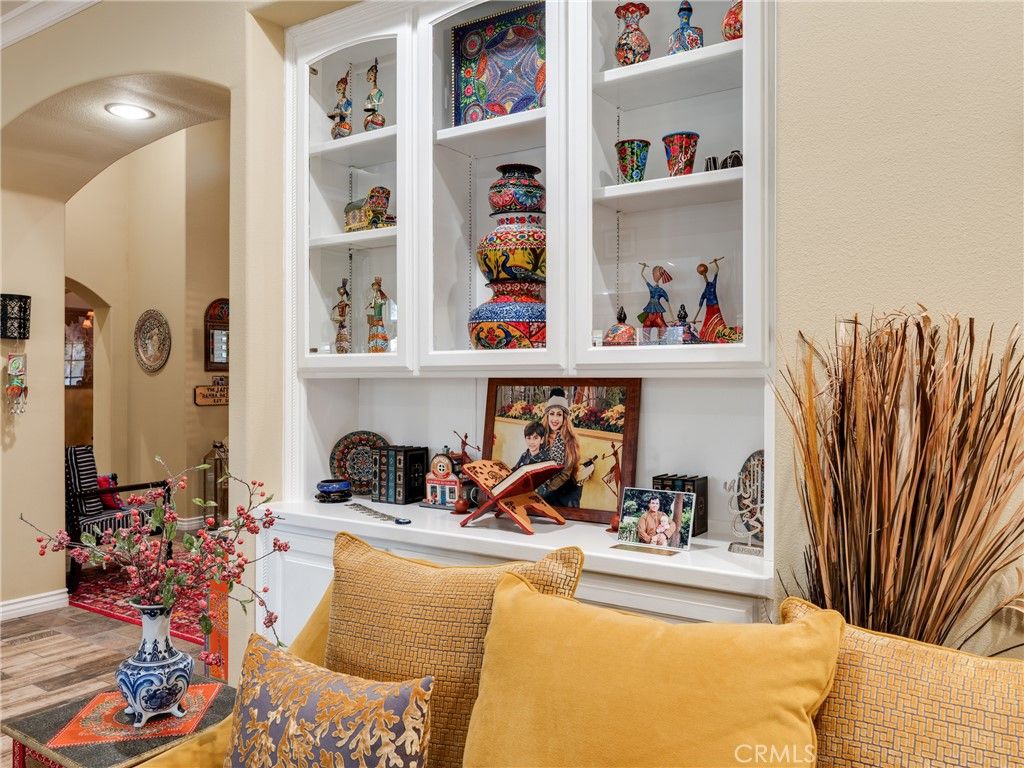 Image 8 of property listing at 19237 Estancia, Apple Valley, CA 92308