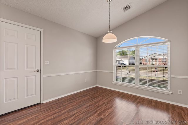 1830 Woodmere Road, Claremore, OK 74017