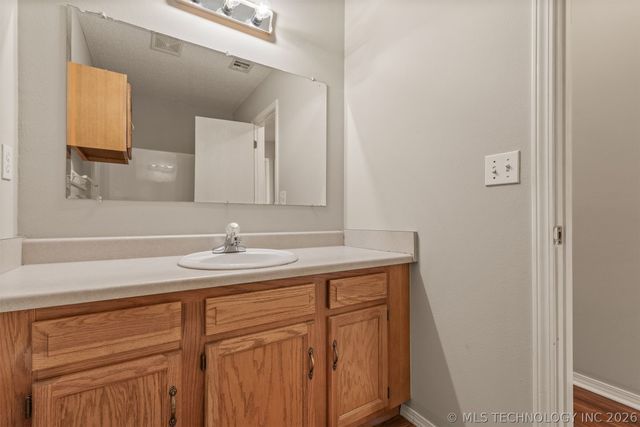 1830 Woodmere Road, Claremore, OK 74017