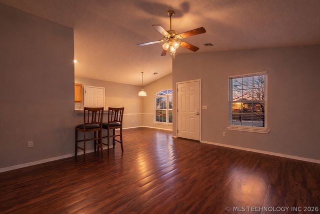 1830 Woodmere Road, Claremore, OK 74017