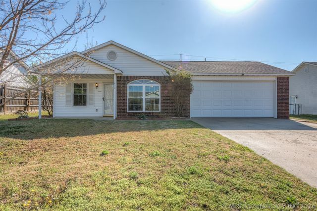 1830 Woodmere Road, Claremore, OK 74017