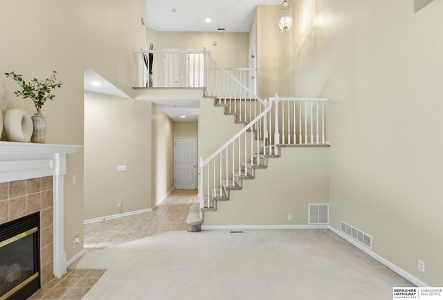 18602 Leavenworth Street, Elkhorn, NE 68022