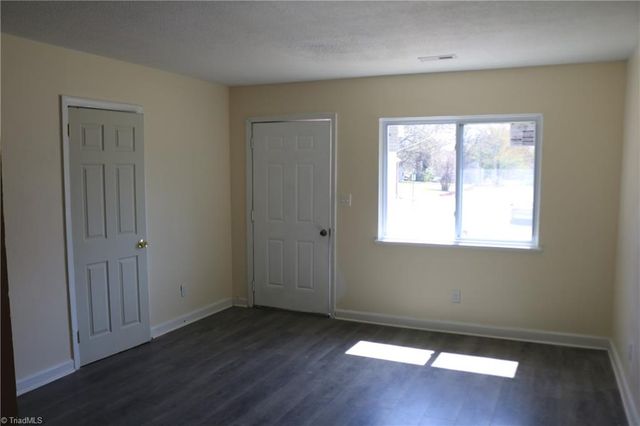 1219 Furlough Avenue, High Point, NC 27260