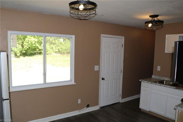 1219 Furlough Avenue, High Point, NC 27260