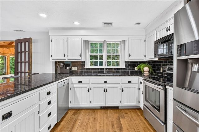 395 Prospect St, Norwell, MA 02061