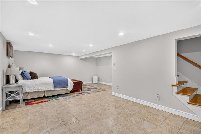395 Prospect St, Norwell, MA 02061