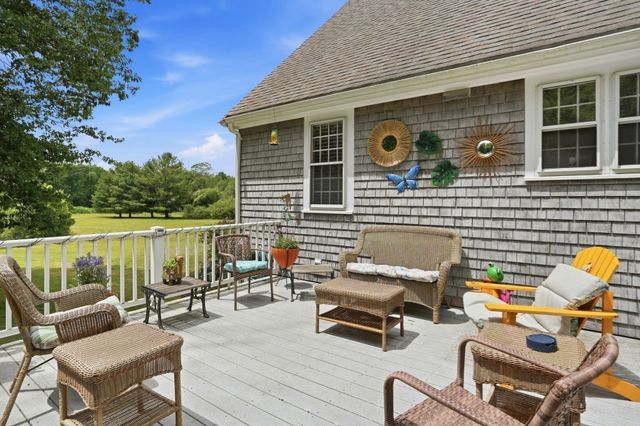 395 Prospect St, Norwell, MA 02061