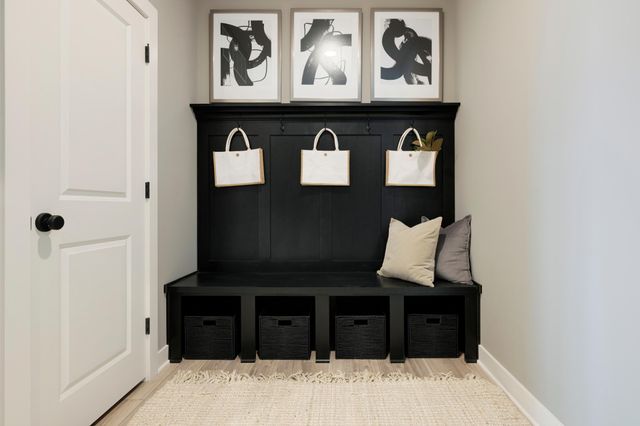 1589 Norbert Lane, Shakopee, MN 55379