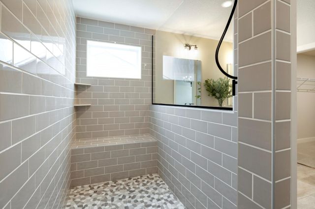 1589 Norbert Lane, Shakopee, MN 55379