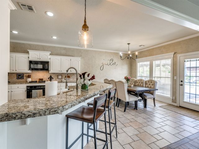 14011 E 87th Place N, Owasso, OK 74055
