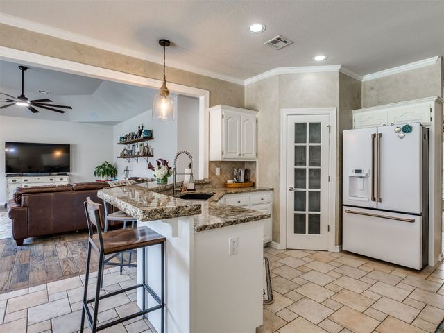 14011 E 87th Place N, Owasso, OK 74055