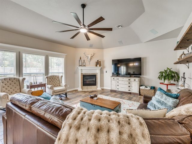14011 E 87th Place N, Owasso, OK 74055