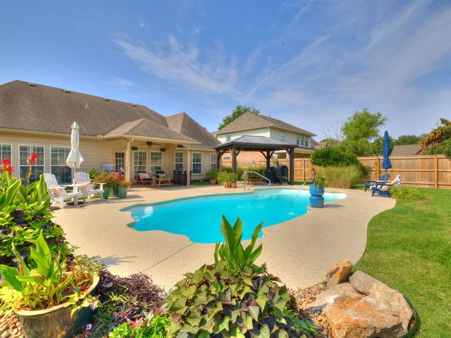 14011 E 87th Place N, Owasso, OK 74055